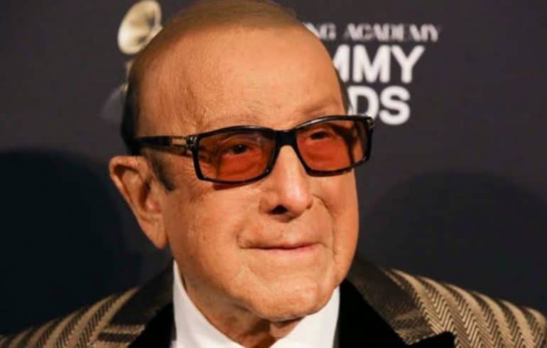 clive davis net worth - The Extraordinary Life Story of Clive Davis: Music Mogul and Visionary - Image 2