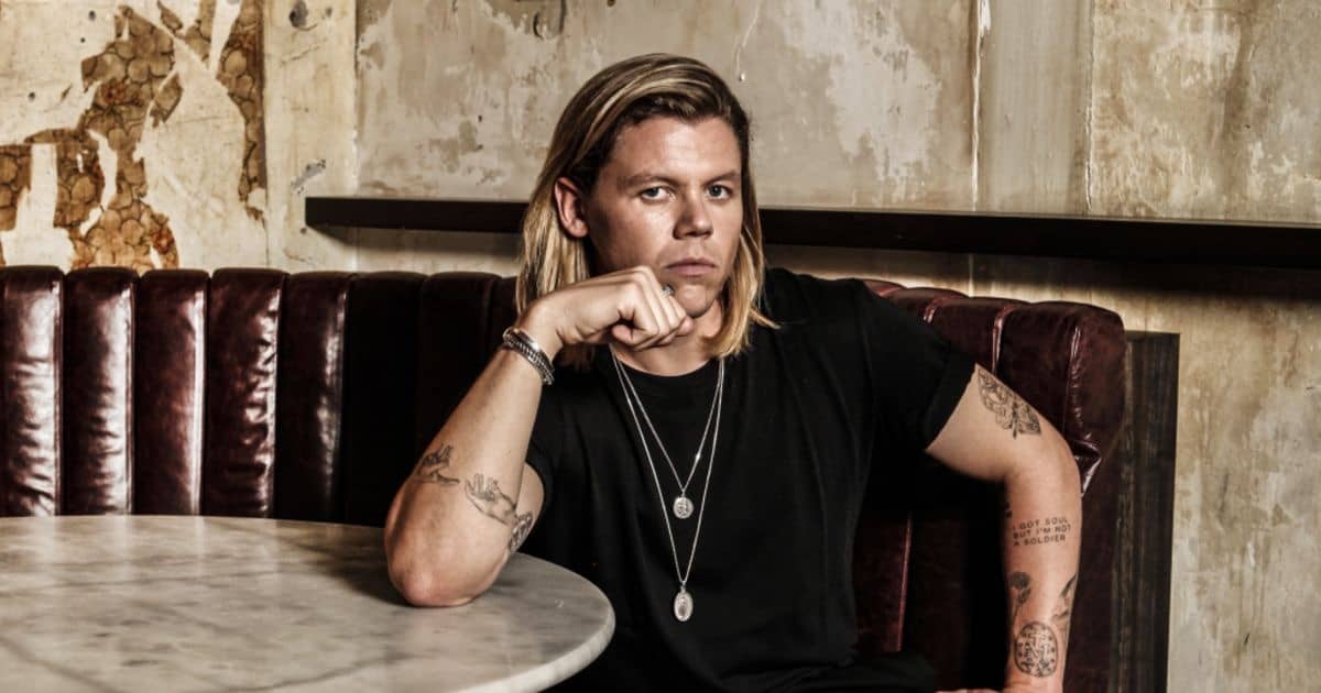 Is conrad sewell married