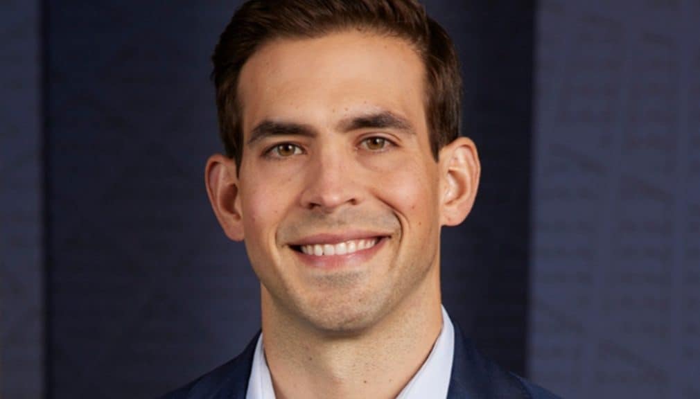 Who Is Joe Davis? Everything To Know About The Sportscaster - OtakuKart