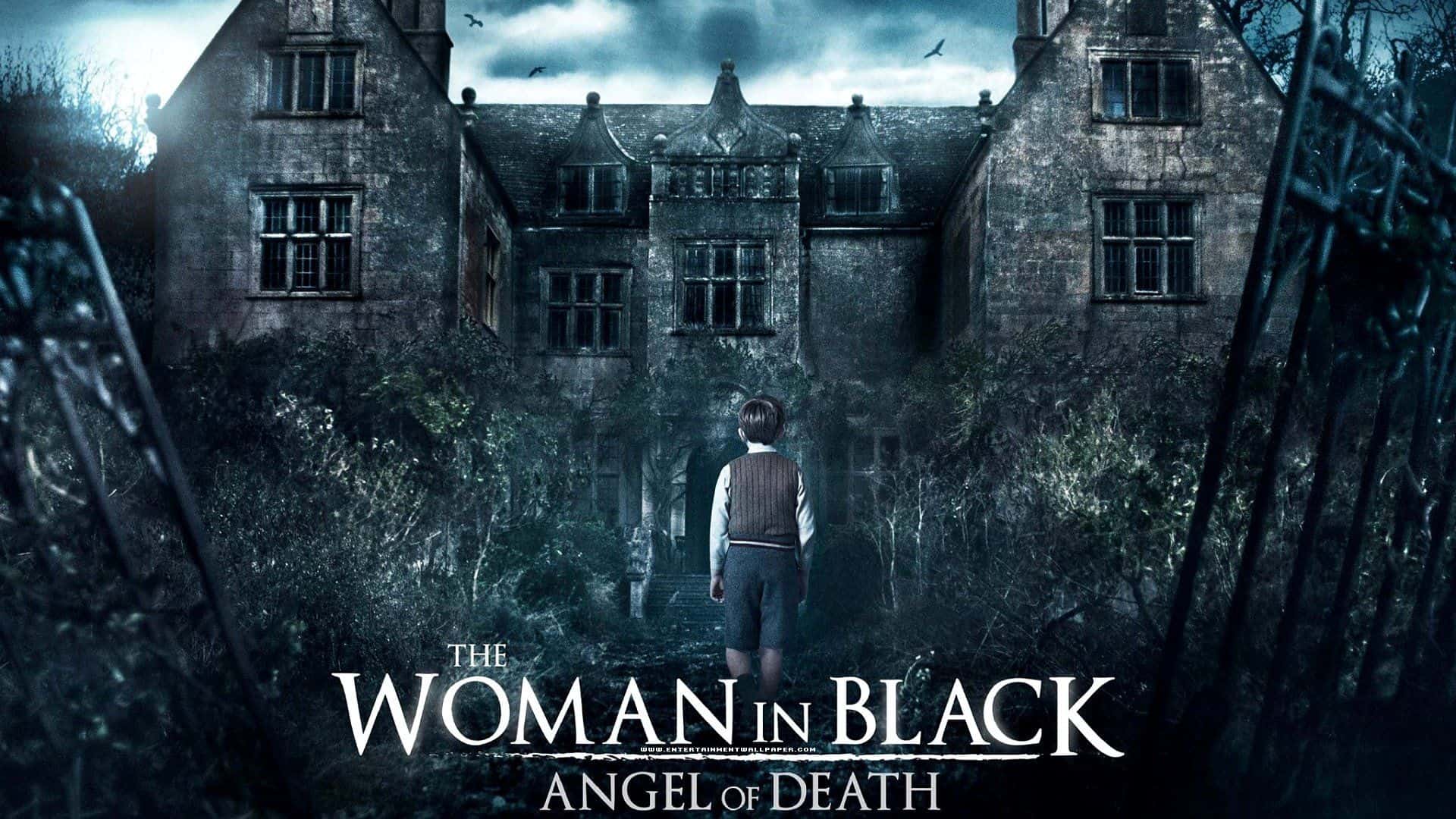 The Woman In Black Poster HD