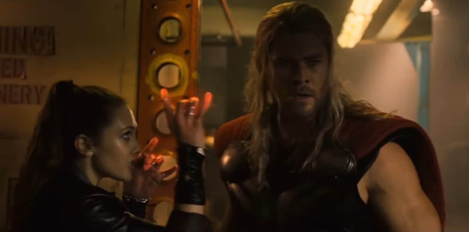 Wanda trying to mind control Thor