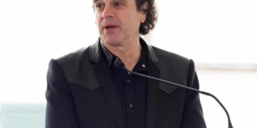 Who Is Joel Weinshanker? Meet The One Who Spoke At Lisa Marie Presley’s Memorial Service