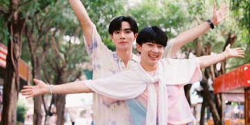 Are Zee And NuNew Dating? All About Their Relationship