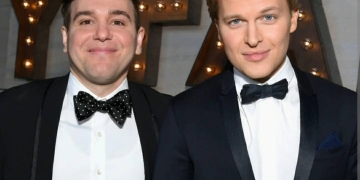Did Jon Lovett And Ronan Farrow Breakup?