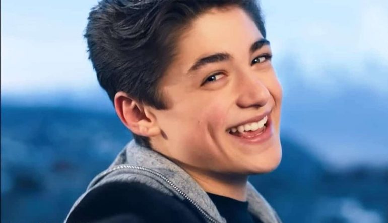 Asher Angel Net Worth - OtakuKart - Gamers anime