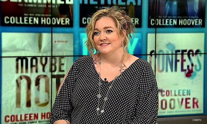 Colleen Hoover for her tour interview with CNN (Credits: CNN)