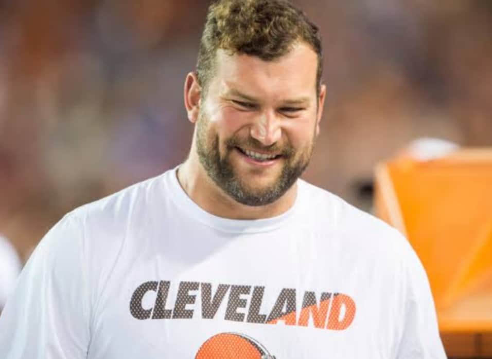 Joe Thomas' Before And After Looks