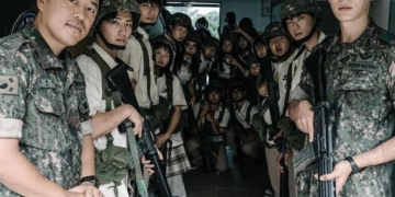 Kim Won Bin and Lee Chun Ho with Students