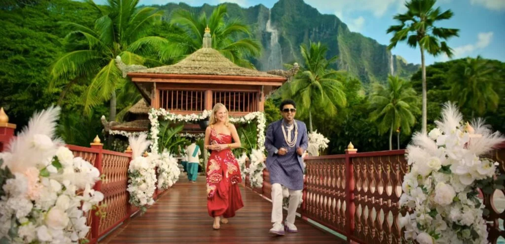 The wedding scene in Hawaii in the film, Murder Mystery 2 (Credits: Netflix)
