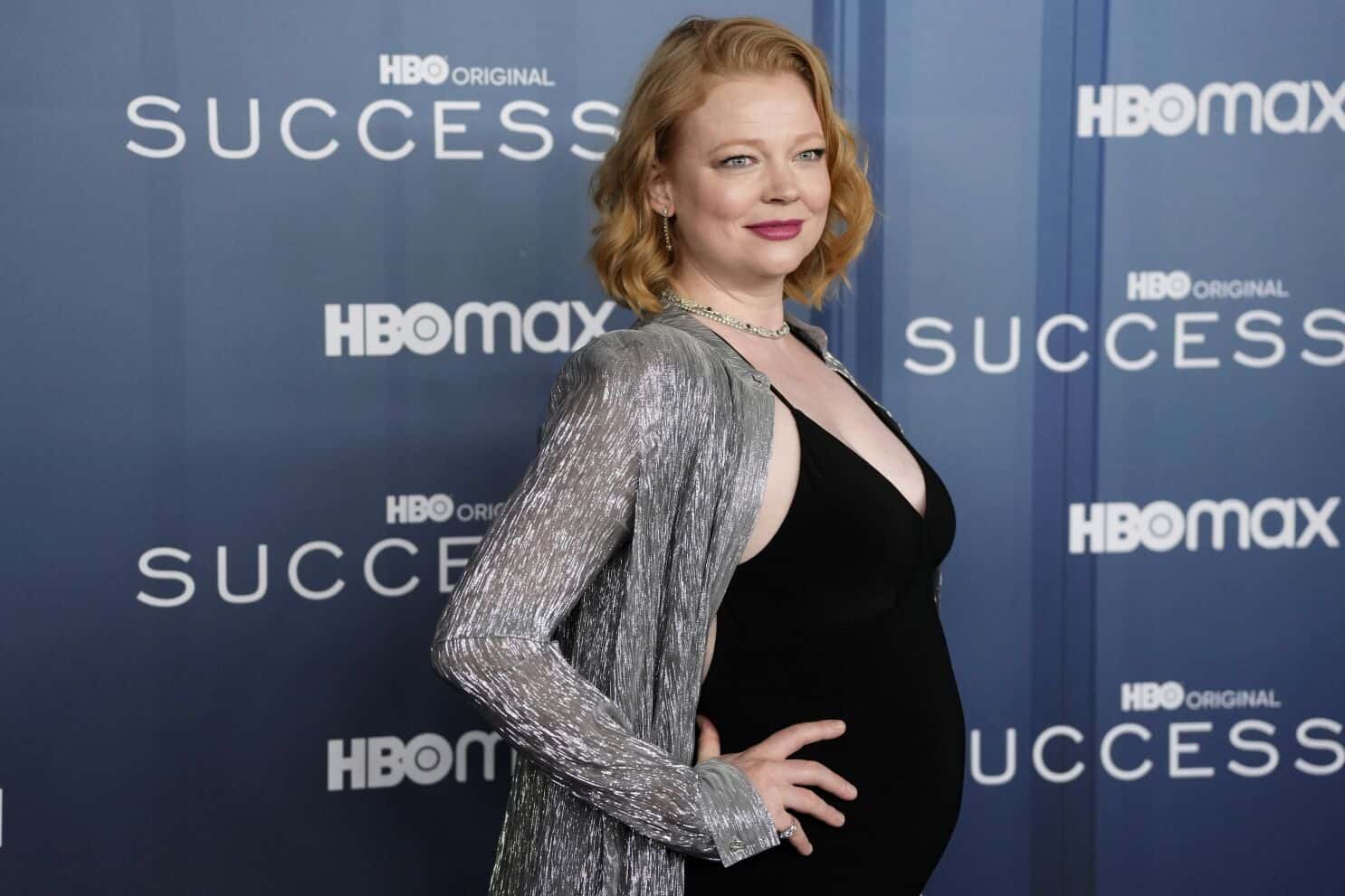 Is Siobhan Shiv Roy Pregnant In Succession? Sarah Snook s Flaunts