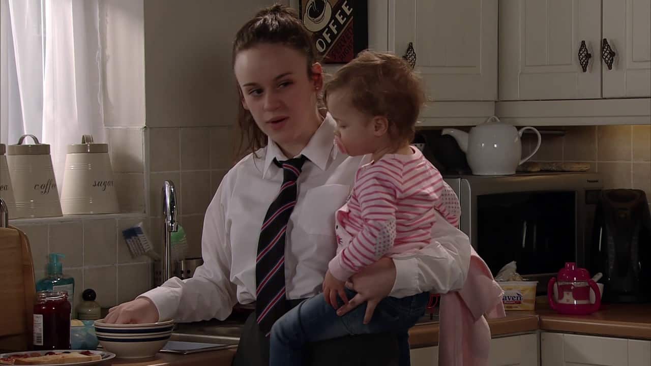 Faye Windass and her daughter Miley in Coronation Street