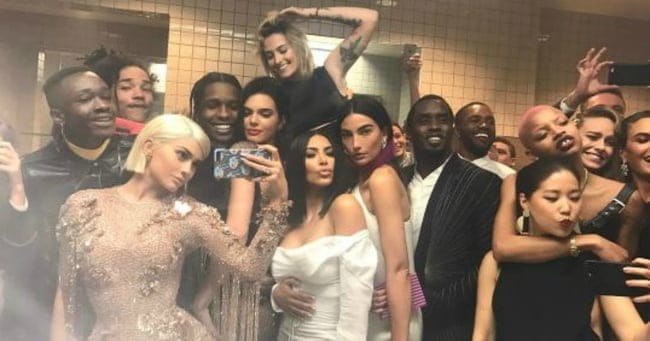 Kylie Jenner Met Gala Selfie