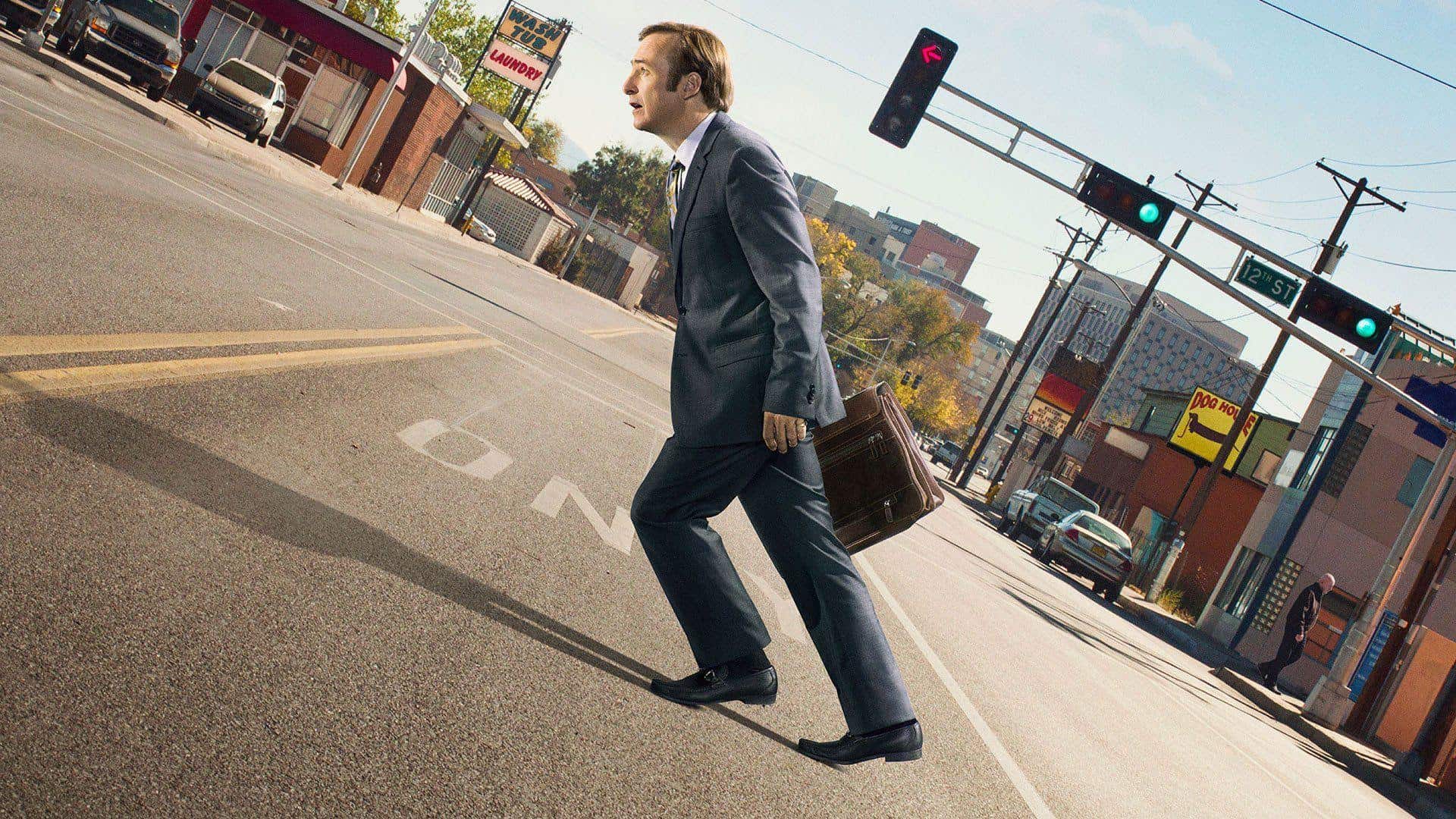 Saul Goodman walking