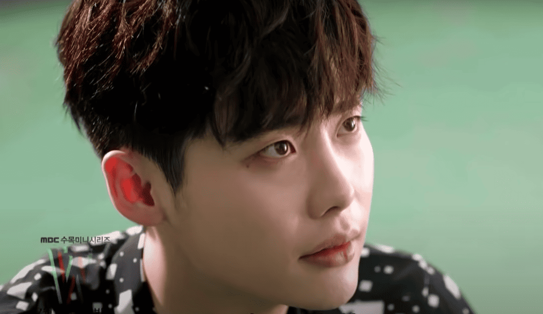 Lee Jong suk in the kdrama, W: two worlds