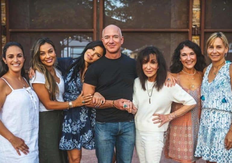 HOW MUCH DID JEFF BEZOS WIFE GET visual data 6