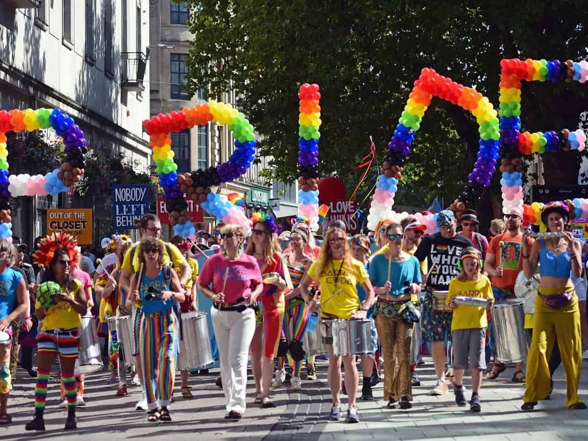 tôn vinh niềm tự hào LGBT