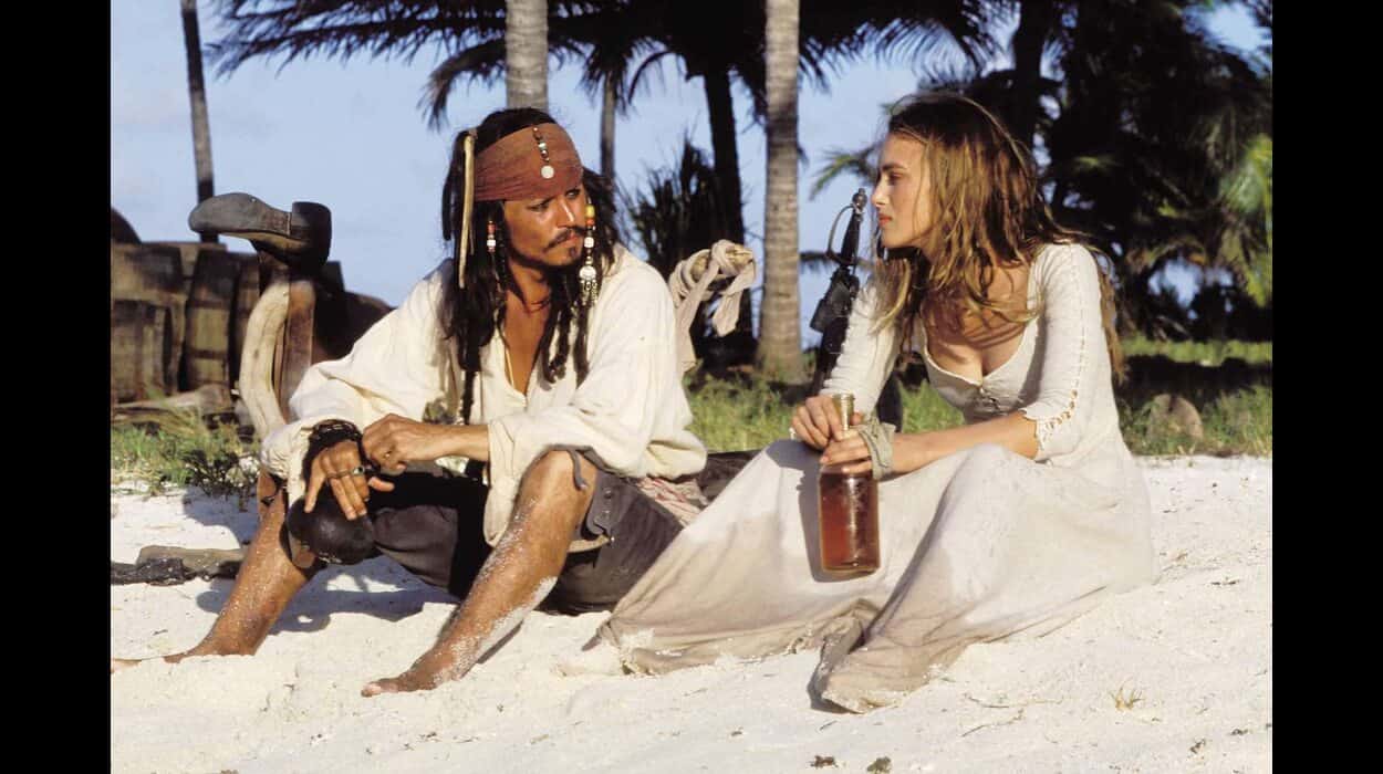 Johnny Depp And Keira Knightley In Pirates Of The Caribbean