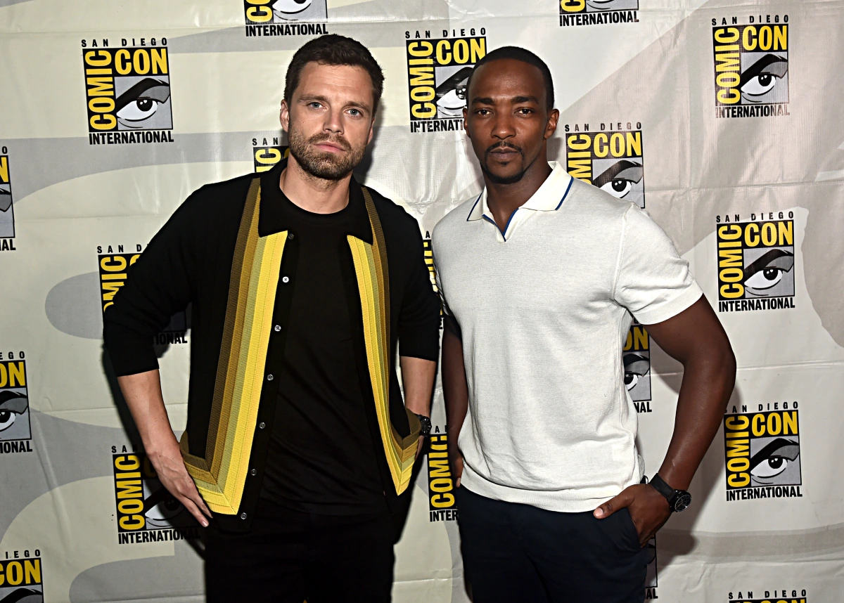 Anthony Mackie alongside his co-star, Sebastian Stan, at the Comic Con.
