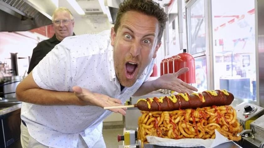 A still from the previous season of the show, Carnival Eats (Credits: Food Network)