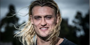 Who Is Darcy Moore's Partner?