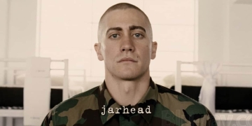 Jake Gyllenhaal (as Anthony Swofford) In Jarhead