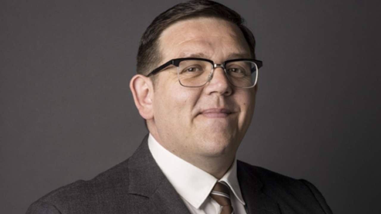 Who Is Nick Frost's Partner? 