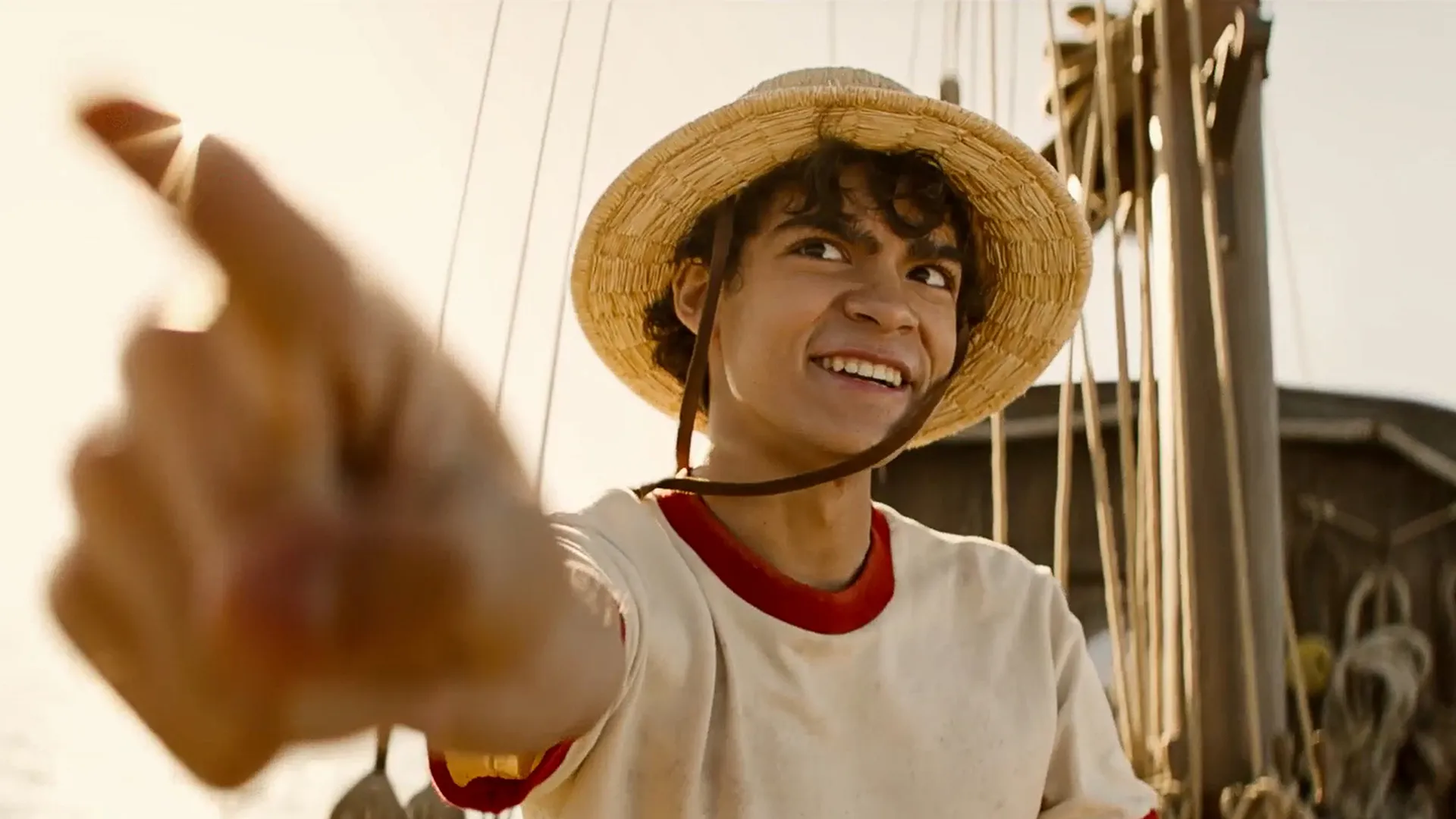 One Piece Live-Action's Luffy Actor Spends Months Sailing the Seas