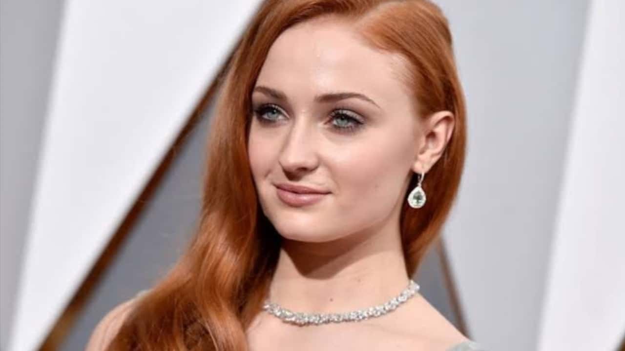 Sophie Turner's Before And After Looks