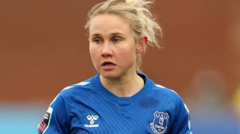 Who Is Izzy Christiansen's Partner?