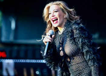 Taylor Dayne