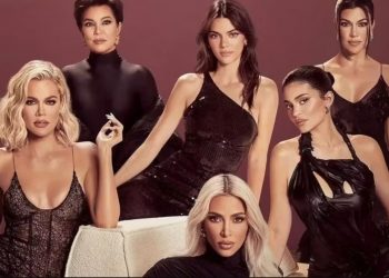 The Kardashians for the fourth season of the show (Credits: Collider)