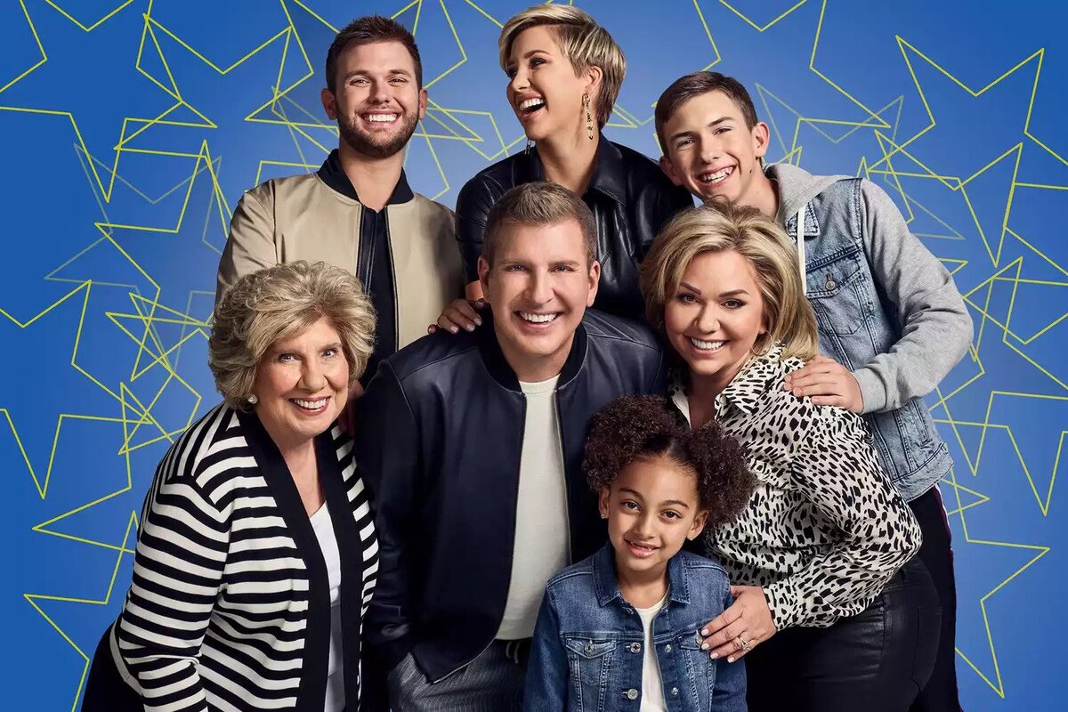 Todd Chrisley and Julie Chrisley with their family