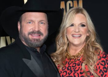 Garth Brooks with his wife Trisha Yearwood (Credits: Getty images)