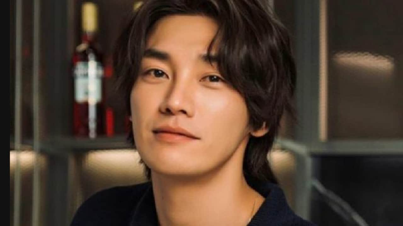 Who Is Kim Young-kwang's Wife?