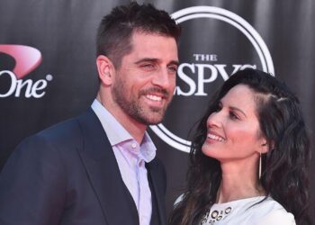 Olivia Munn and Aaron Rodgers breakup