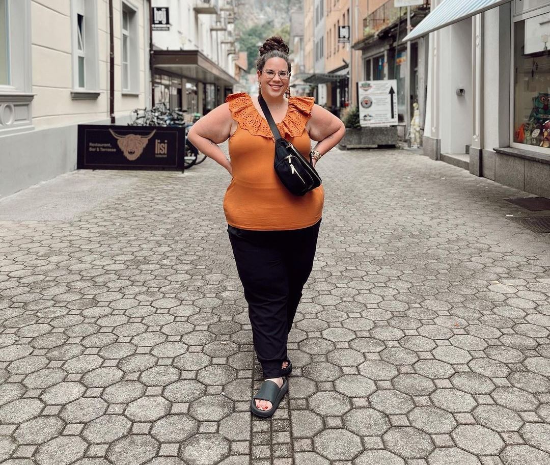 Thore's social media post that sparked the controversy (Credits: Instagram/@whitneywaythore)