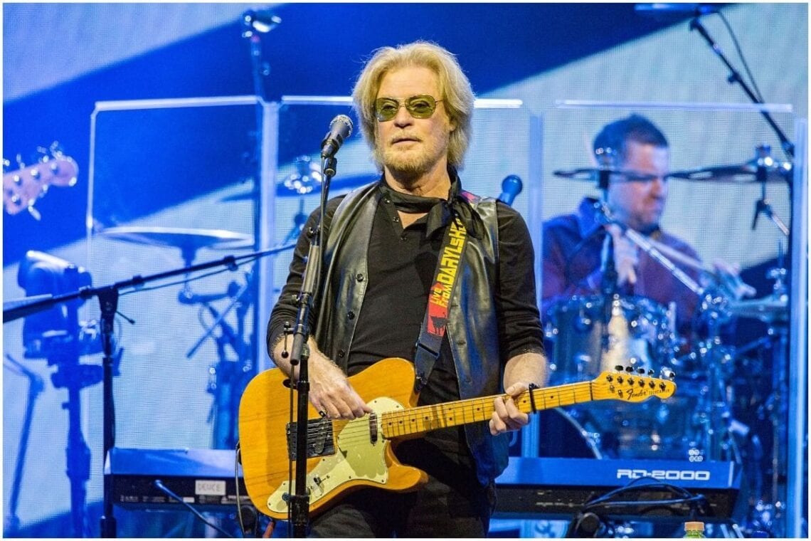 Daryl Hall Net Worth, Personal Life, Assets and Wife OtakuKart