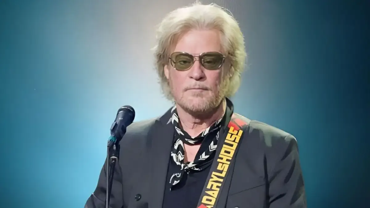 Daryl Hall Net Worth, Personal Life, Assets and Wife