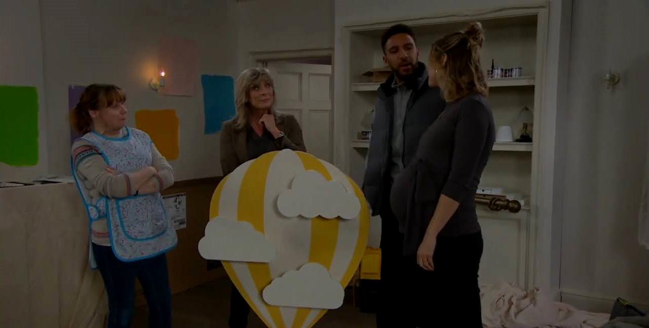 Dawn's baby bump in the show, Emmerdale (Credits: ITV)