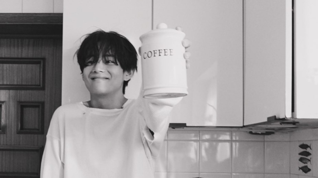 BTS V Reportedly Earned A Whopping 6 Billion KRW