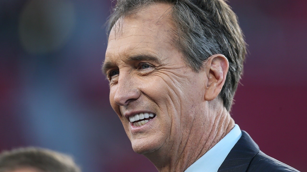 what happened to Chris Collinsworth