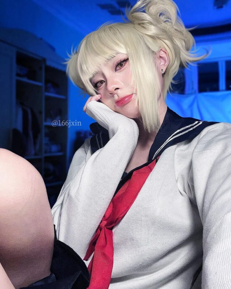 25 Toga Cosplay from My Hero Academia
