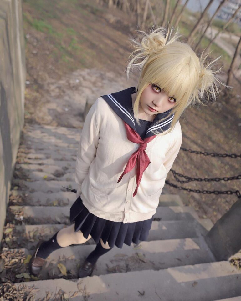 25 Toga Cosplay from My Hero Academia - OtakuKart