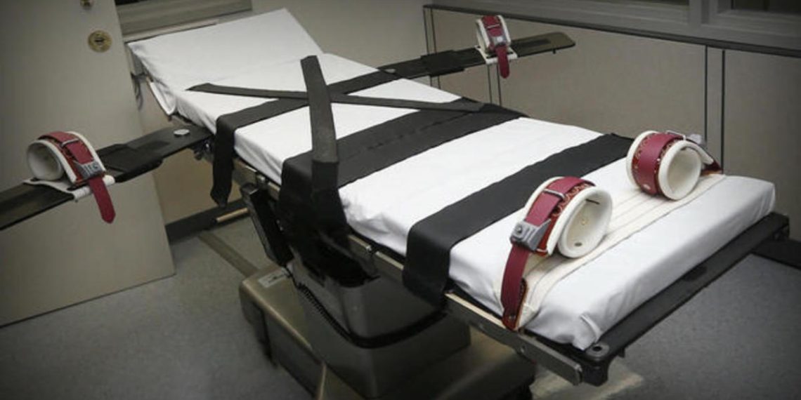Alabama state carried out the nitrogen hypoxia method of execution in a first (Credits: CBS News)