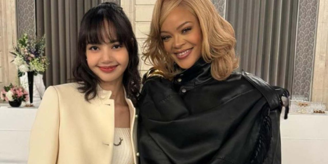 BLACKPINK’s Lisa Poses Alongside Rihanna In A Photo: Fans Go Crazy