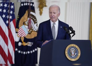 Biden Administration Considers Overhaul of Gas Project Approvals (Credits: Business Insider)