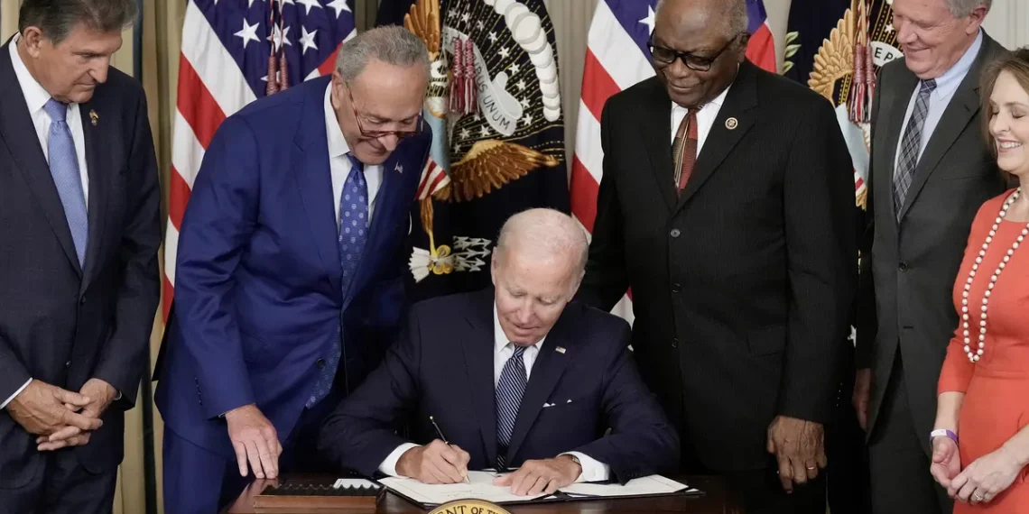 Biden vows to shut down the border upon bill signing (Credits: The Guardian)