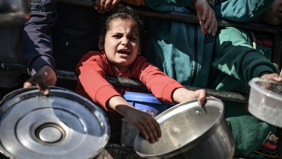 Fight for food continues in Gaza
