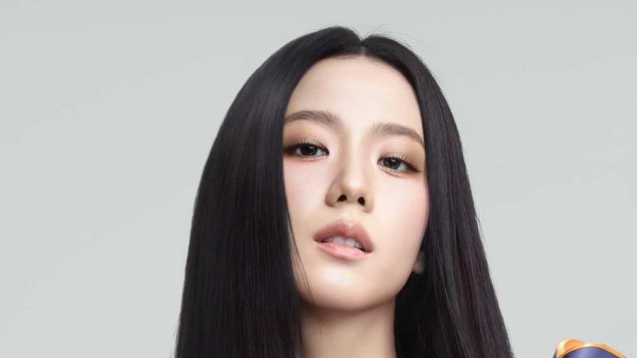Blackpink's Jisoo Moved To Her Brother's Agency For Solo Works - OtakuKart