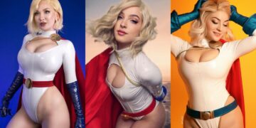 17 Power Girl Cosplay